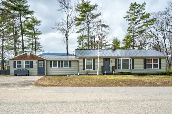$549,900 | 8 Champney Road, Conway, NH 03860