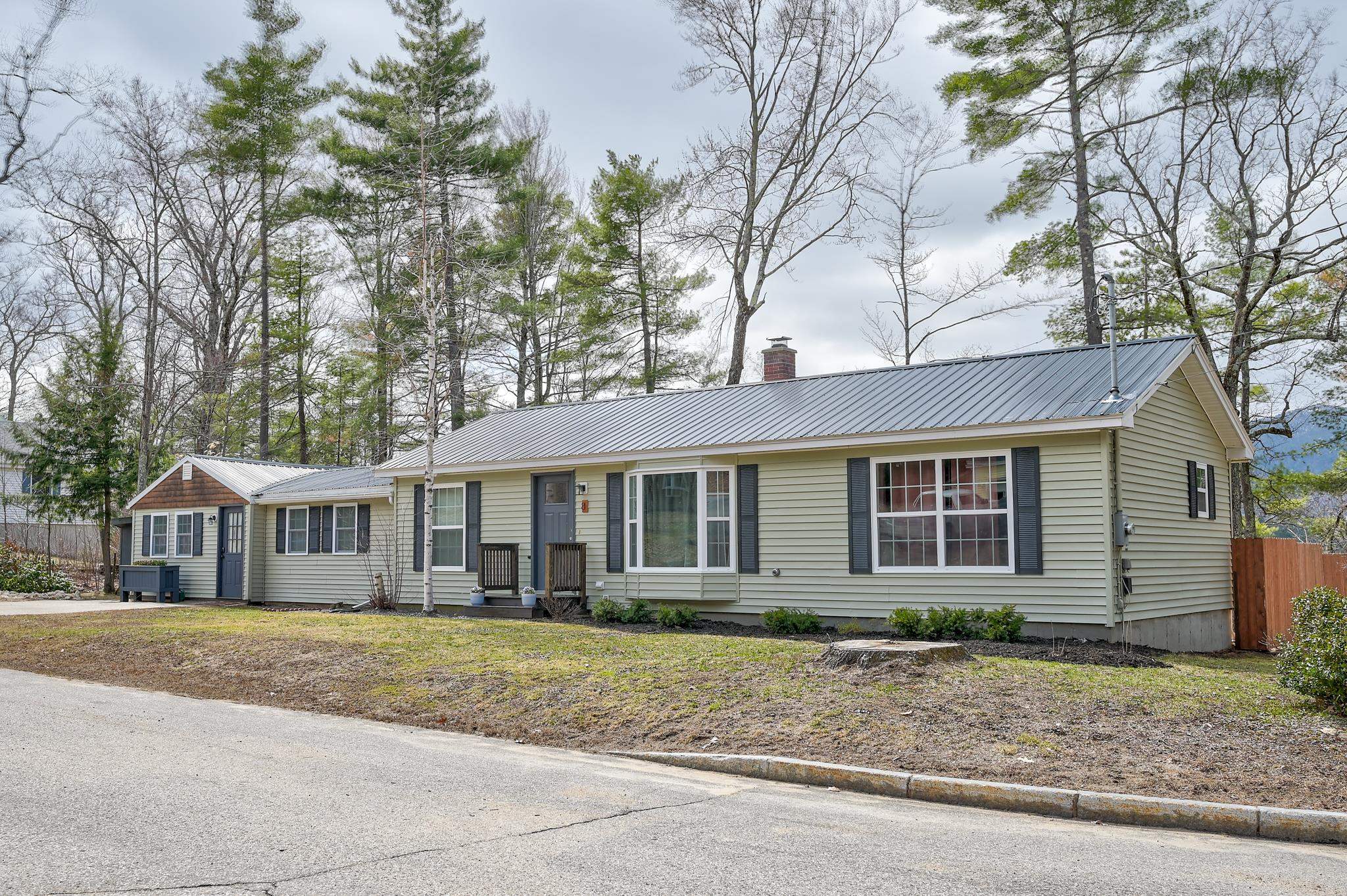8 Champney Road Conway, NH 03860 - Photo 2 of 60