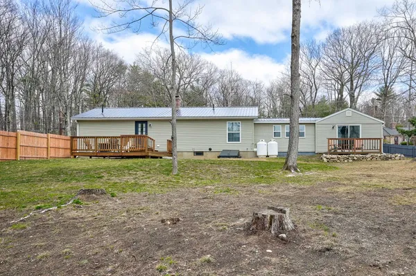 $549,900 | 8 Champney Road, Conway, NH 03860