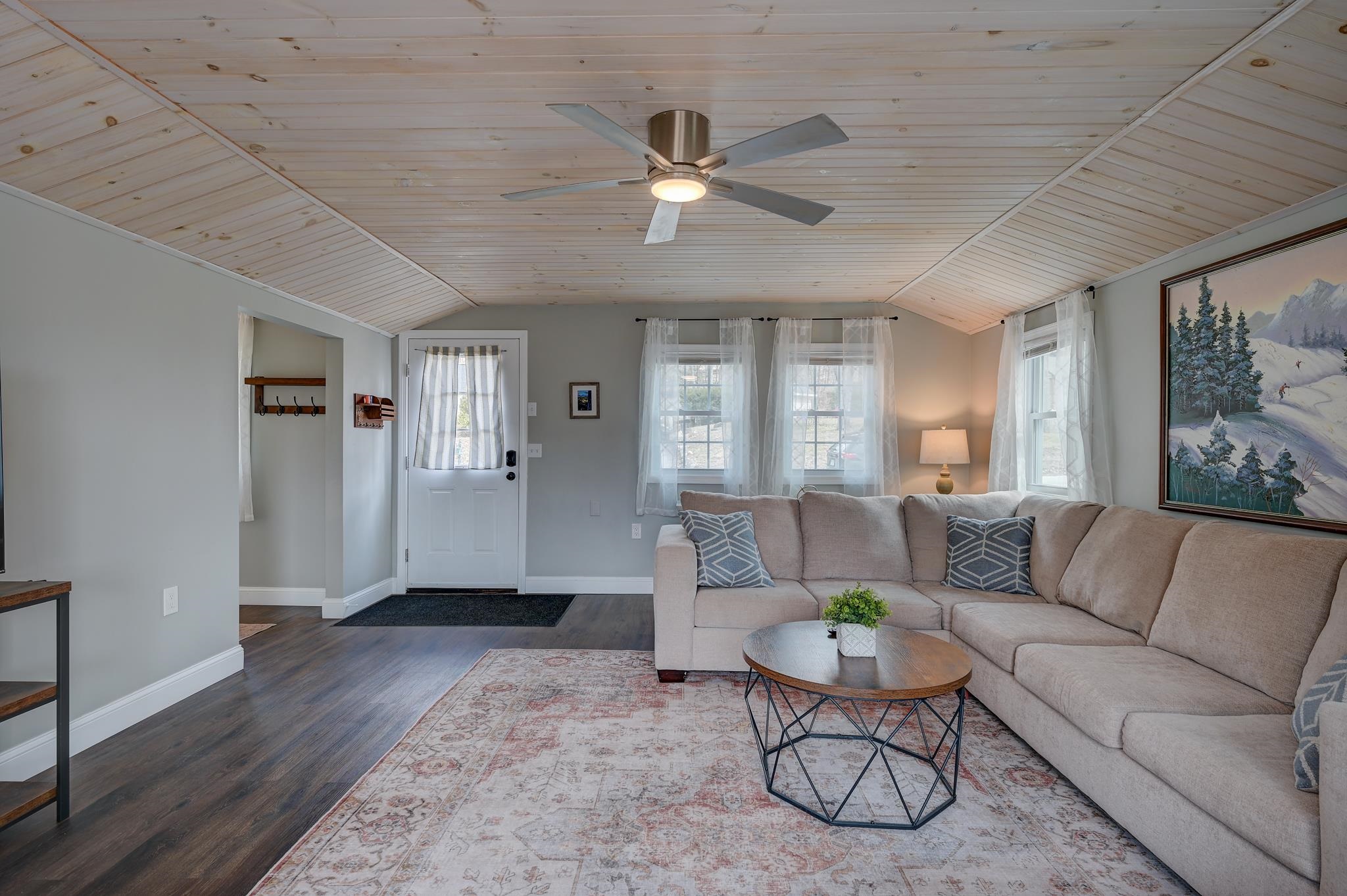 8 Champney Road Conway, NH 03860 - Photo 9 of 60