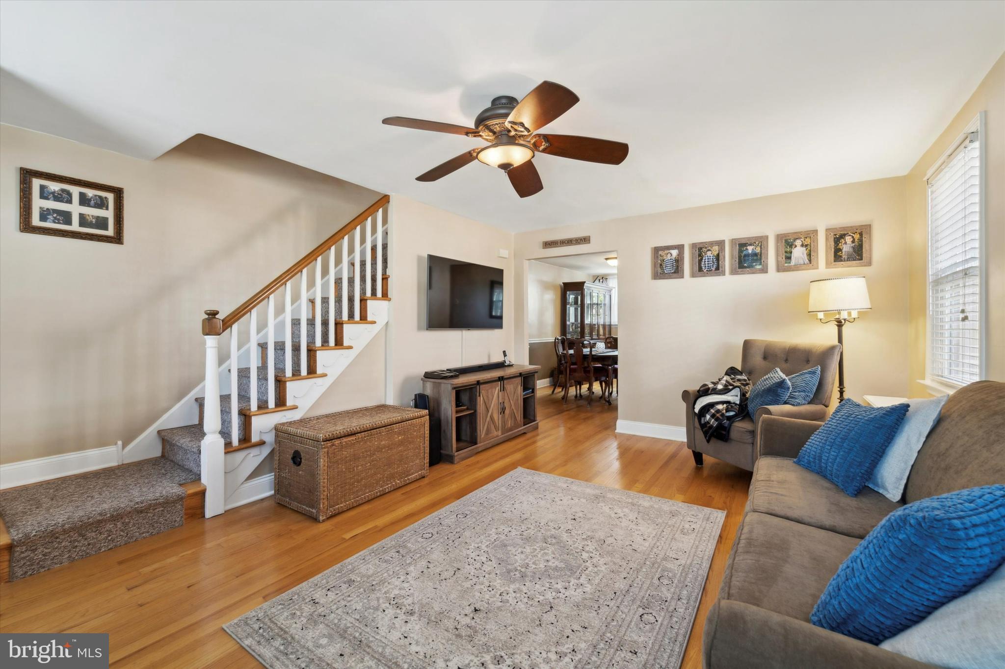 1232 Harding Drive Havertown, PA 19083 - Photo 3 of 24