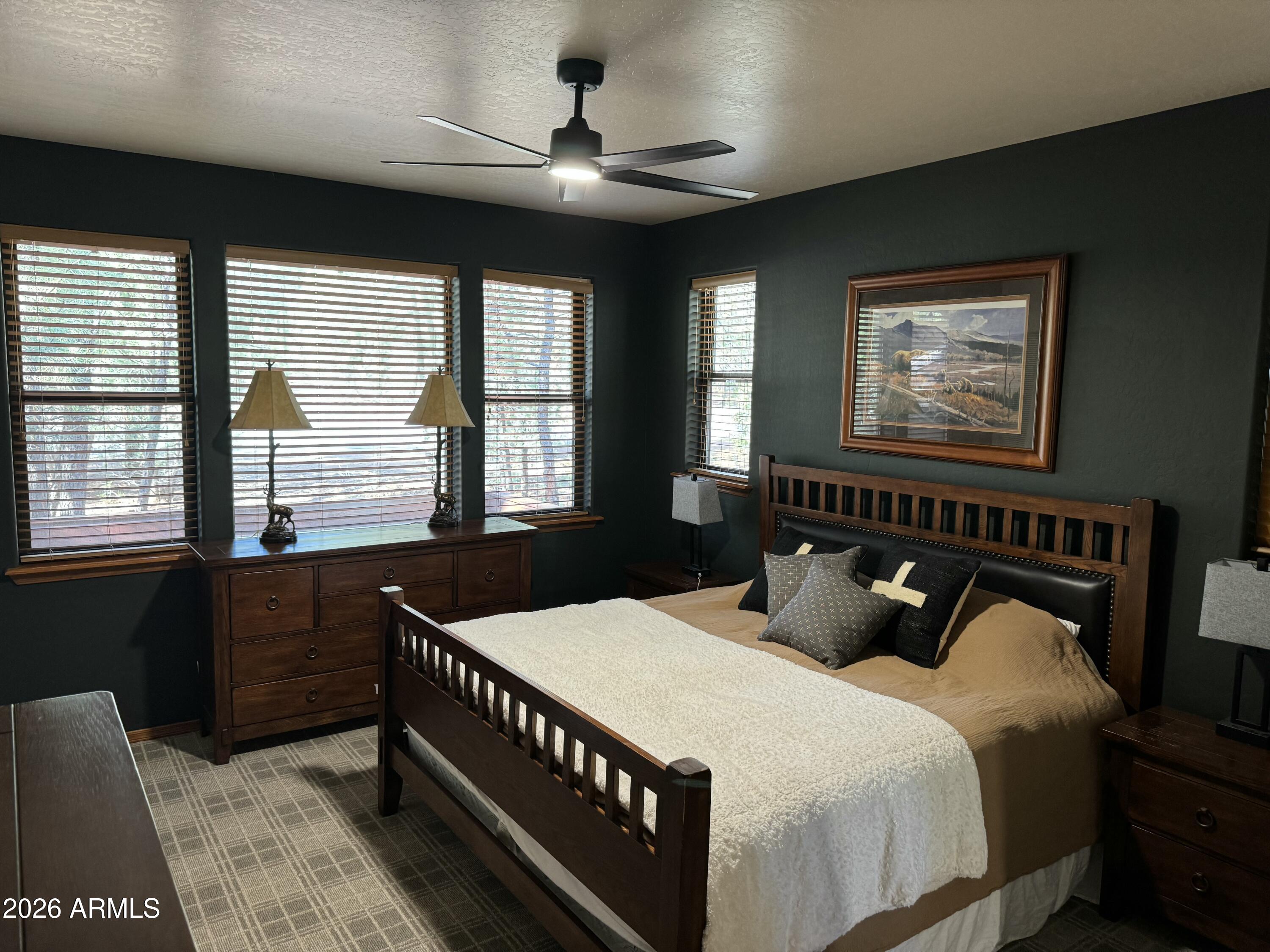 2641 West Maple Lane Show Low, AZ 85901 - Photo 19 of 29 LuxuryMasterBedroom