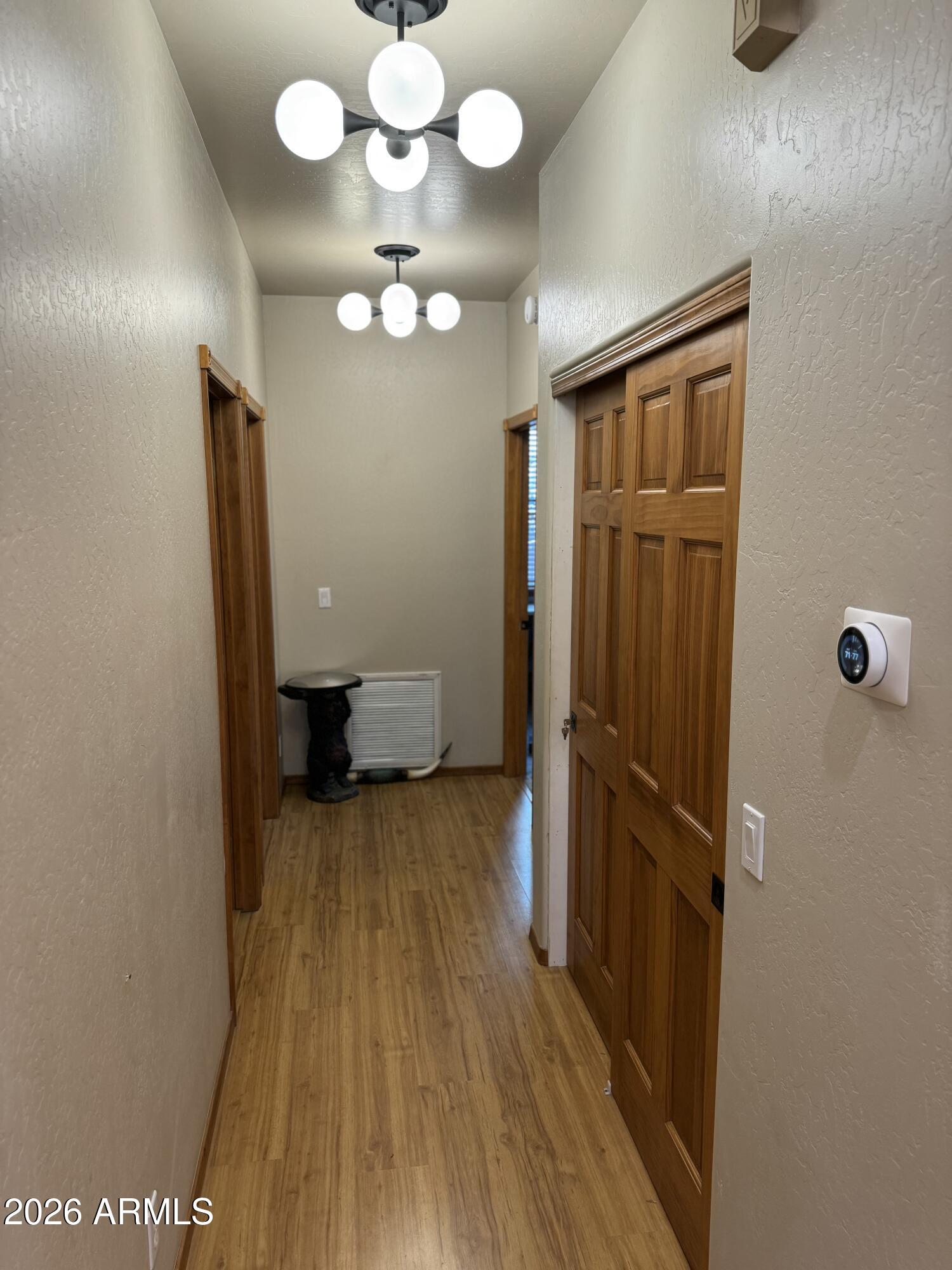 2641 West Maple Lane Show Low, AZ 85901 - Photo 22 of 29 GuestHallway