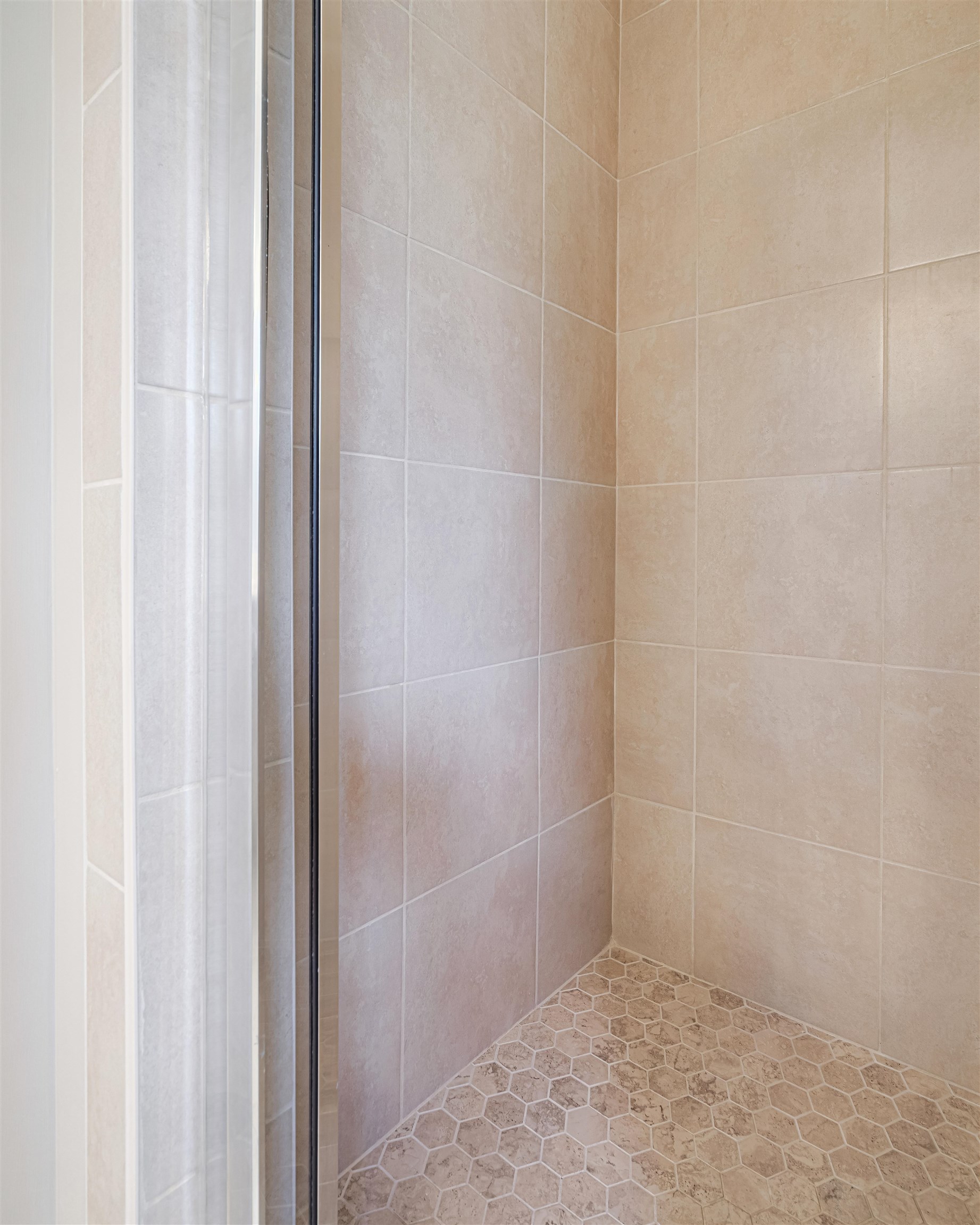 1337 Hunters Mill Trail Collierville, TN 38017 - Photo 15 of 25 a bathroom with a shower