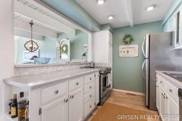 $399,900 | 566 Wind Drift Lane, Unit 23, Spring Lake, MI 49456