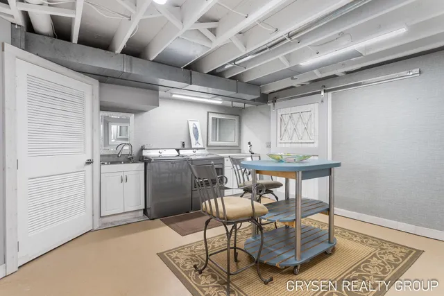 $399,900 | 566 Wind Drift Lane, Unit 23, Spring Lake, MI 49456