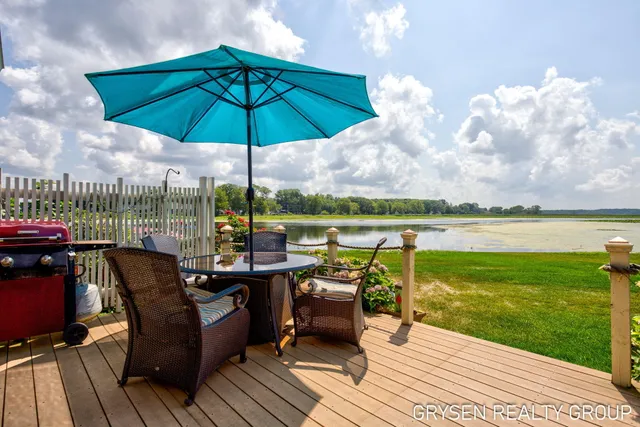 $399,900 | 566 Wind Drift Lane, Unit 23, Spring Lake, MI 49456