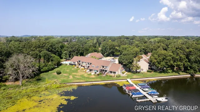 $399,900 | 566 Wind Drift Lane, Unit 23, Spring Lake, MI 49456