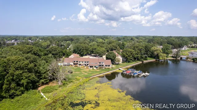 $399,900 | 566 Wind Drift Lane, Unit 23, Spring Lake, MI 49456