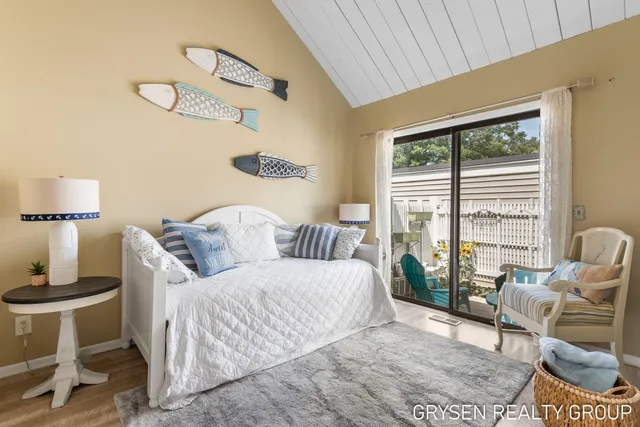 $399,900 | 566 Wind Drift Lane, Unit 23, Spring Lake, MI 49456