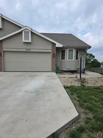 $265,000 | 3335 Southwest McClure Court, Topeka, KS 66614