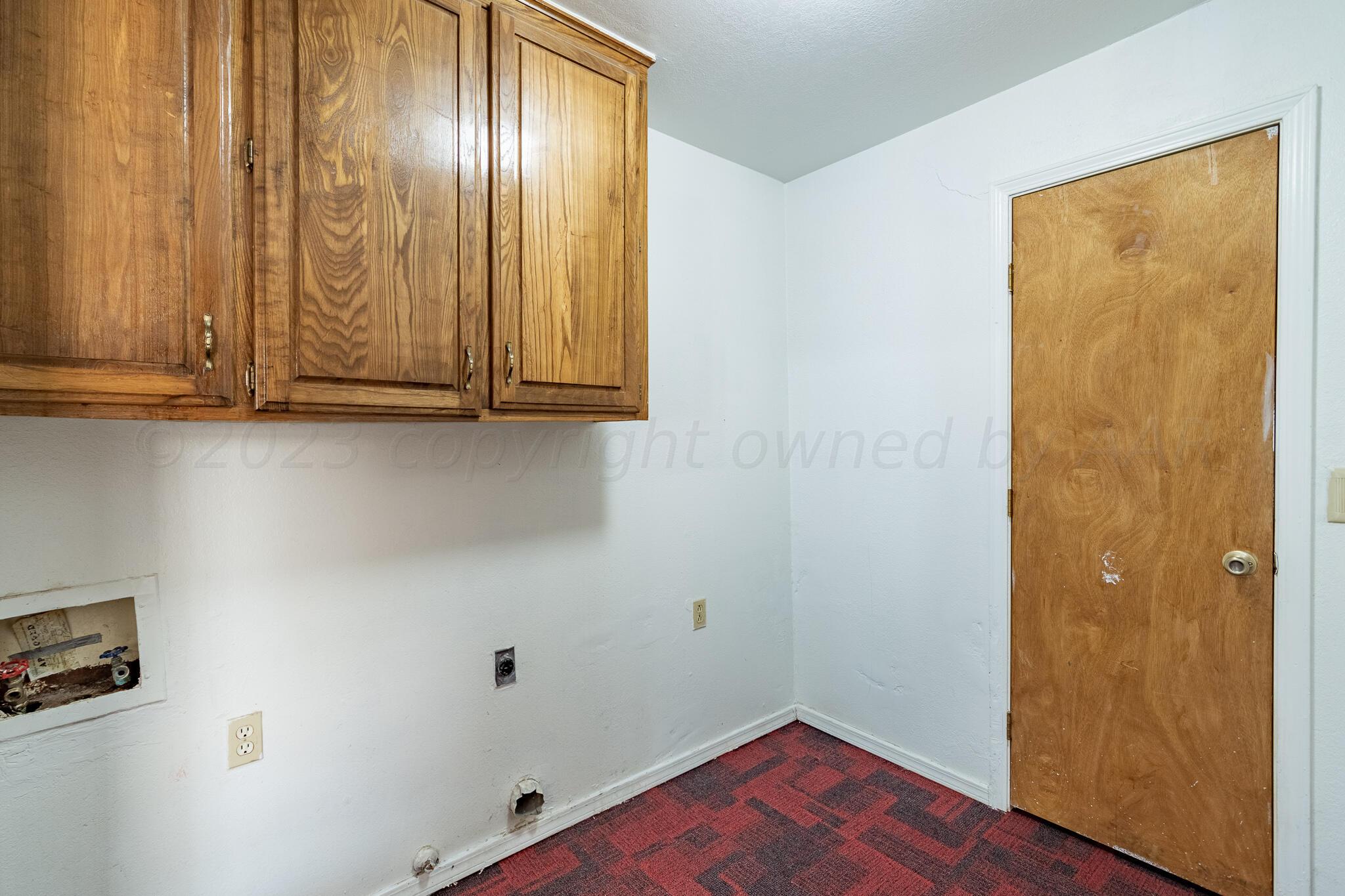 3103 Southwest 27th Avenue Amarillo, TX 79109 - Photo 18 of 21 a view of an empty room