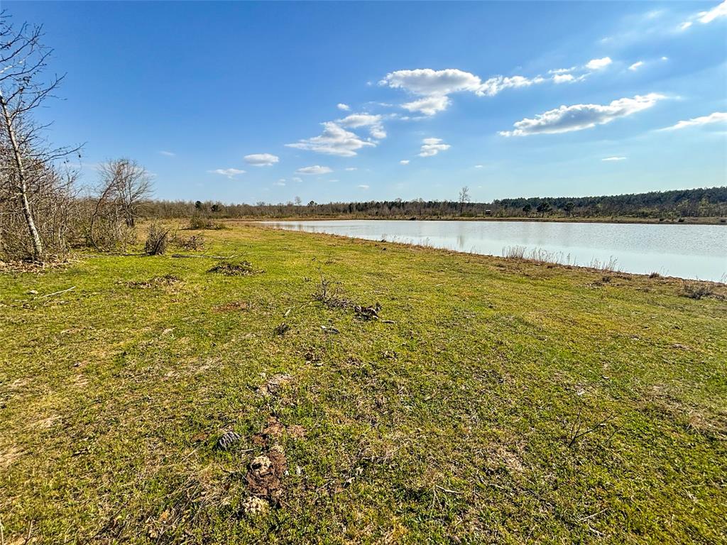 990 St Simms Tx 75574 Simms, TX 75574 - Photo 16 of 21 a view of an ocean and beach