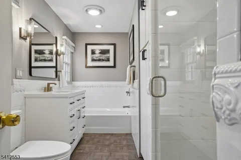 $1,349,000 | 8 Oak Park Drive, Morristown, NJ 07960