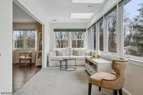 $1,349,000 | 8 Oak Park Drive, Morristown, NJ 07960