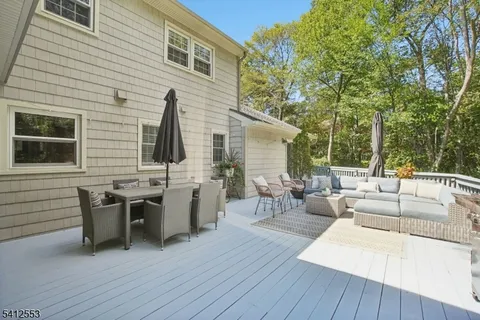 $1,349,000 | 8 Oak Park Drive, Morristown, NJ 07960