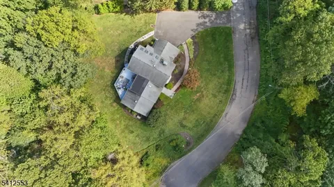 $1,349,000 | 8 Oak Park Drive, Morristown, NJ 07960