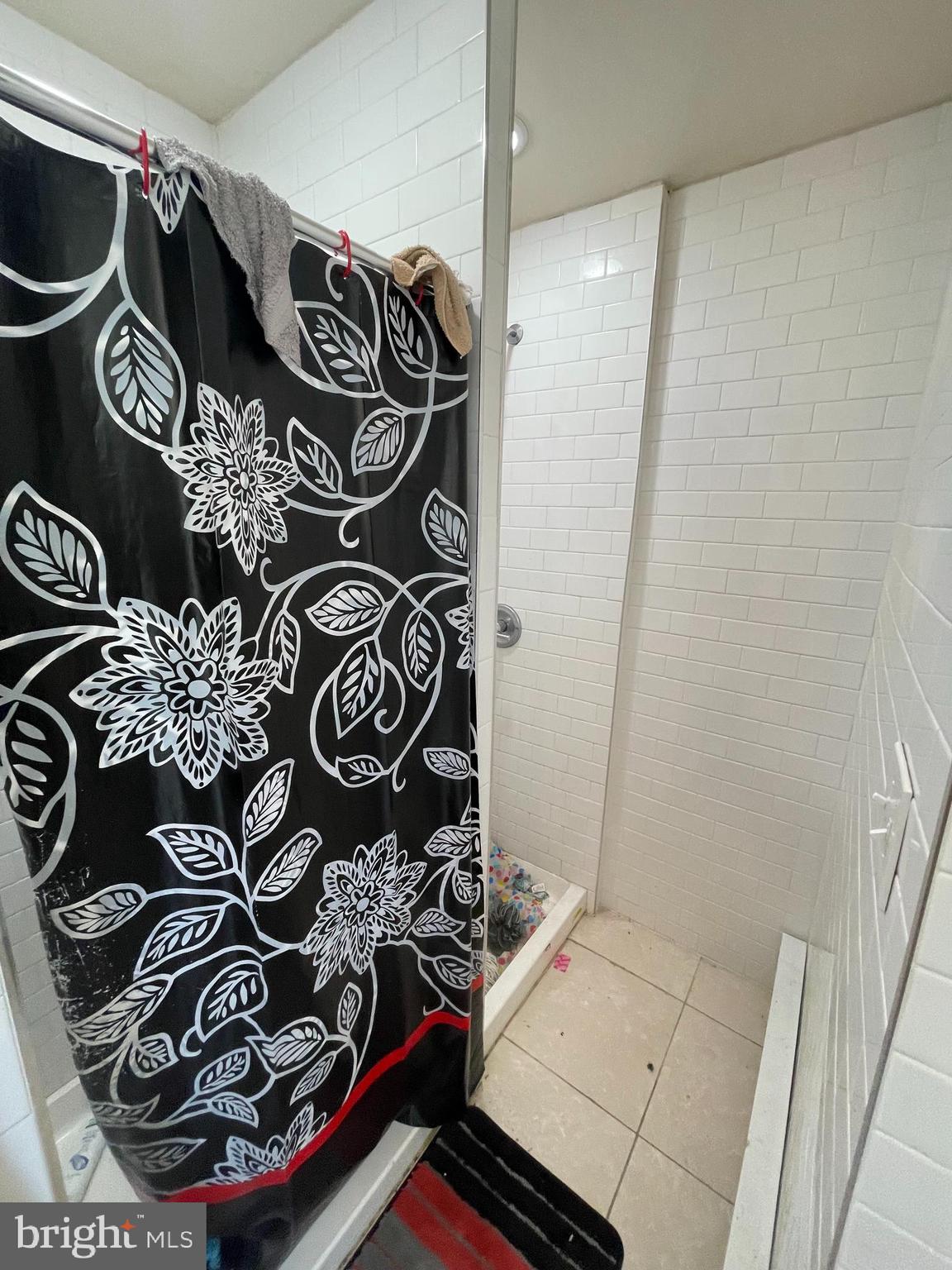 3222 North 17th Street Philadelphia, PA 19140 - Photo 2 of 13 Gallery Image 2