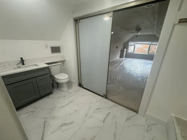 $3,100 | 44 Fairview Street, Unit 2, Winthrop, MA 02152