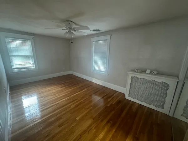 $3,100 | 44 Fairview Street, Unit 2, Winthrop, MA 02152