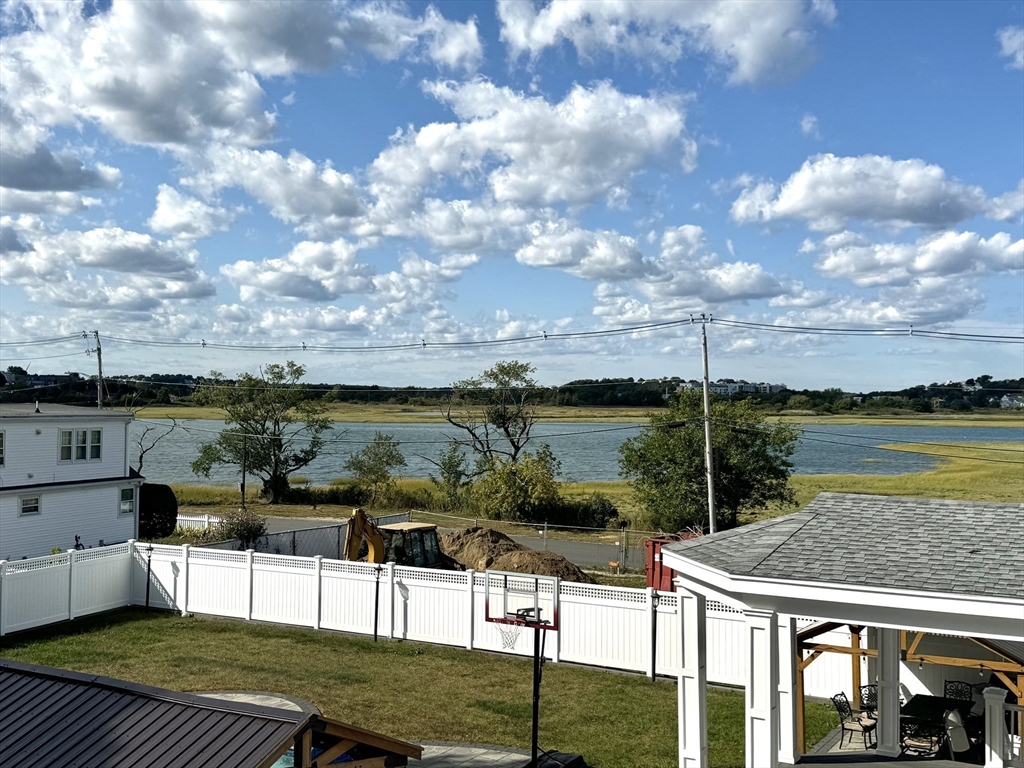 44 Fairview Street, Unit 2 Winthrop, MA 02152 - Photo 2 of 18