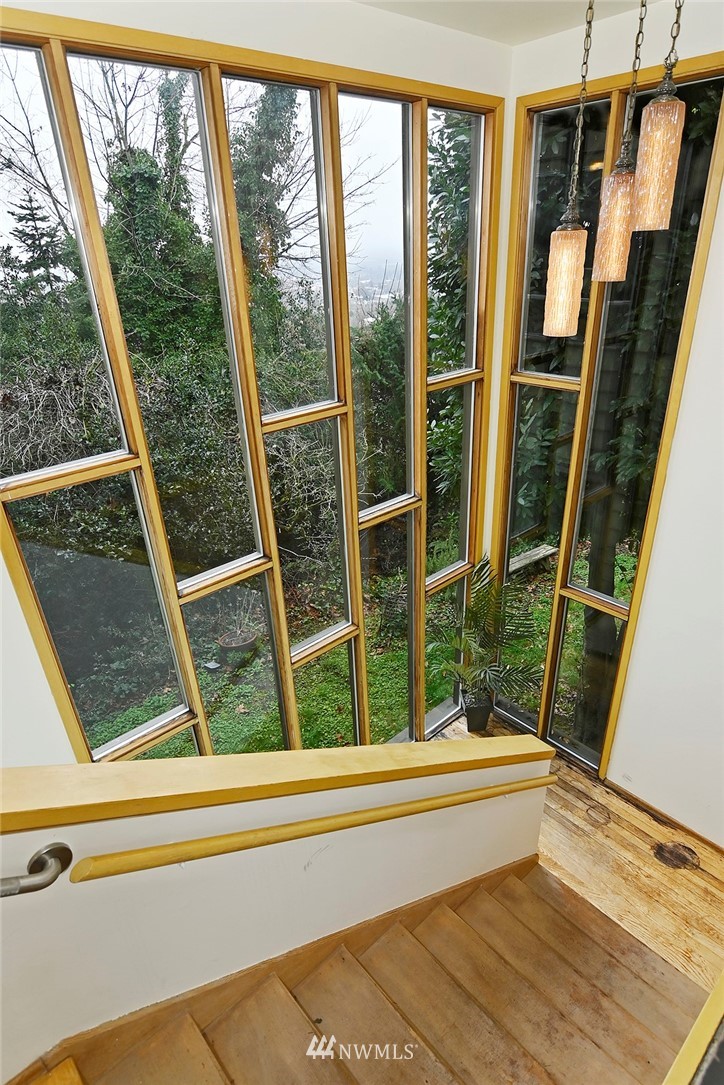 264 Stevens Avenue Northwest Renton, WA 98057 - Photo 21 of 35 Gallery Image 21