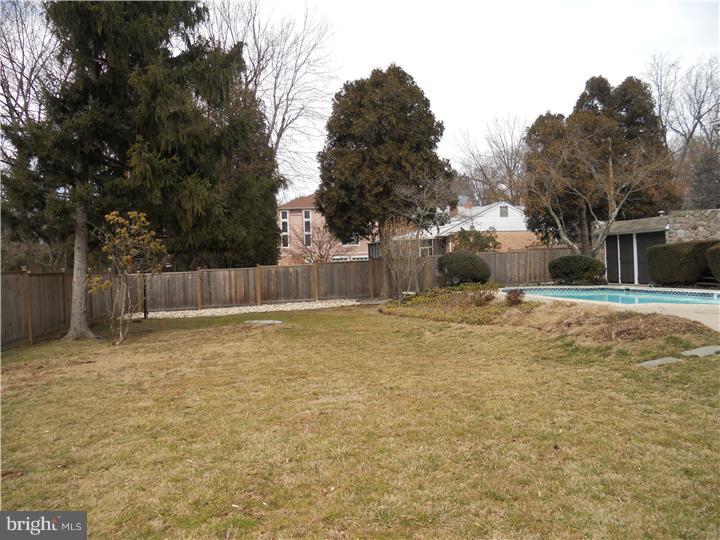 1122 Welsh Road Huntingdon Valley, PA 19006 - Photo 8 of 10