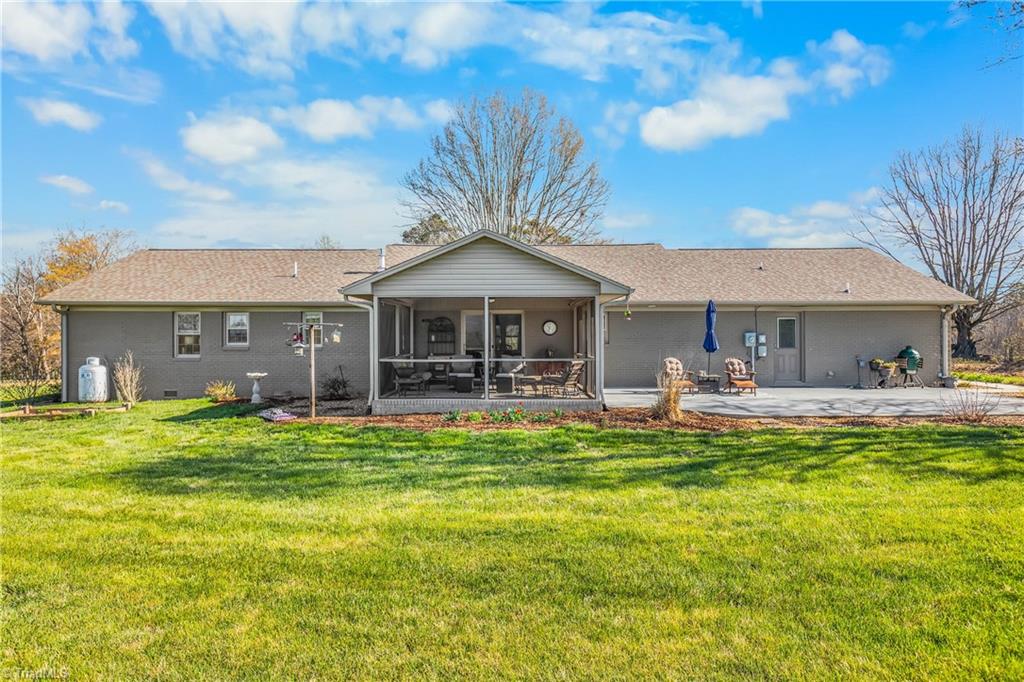 1358 Armstrong Road Jonesville, NC 28642 - Photo 31 of 46