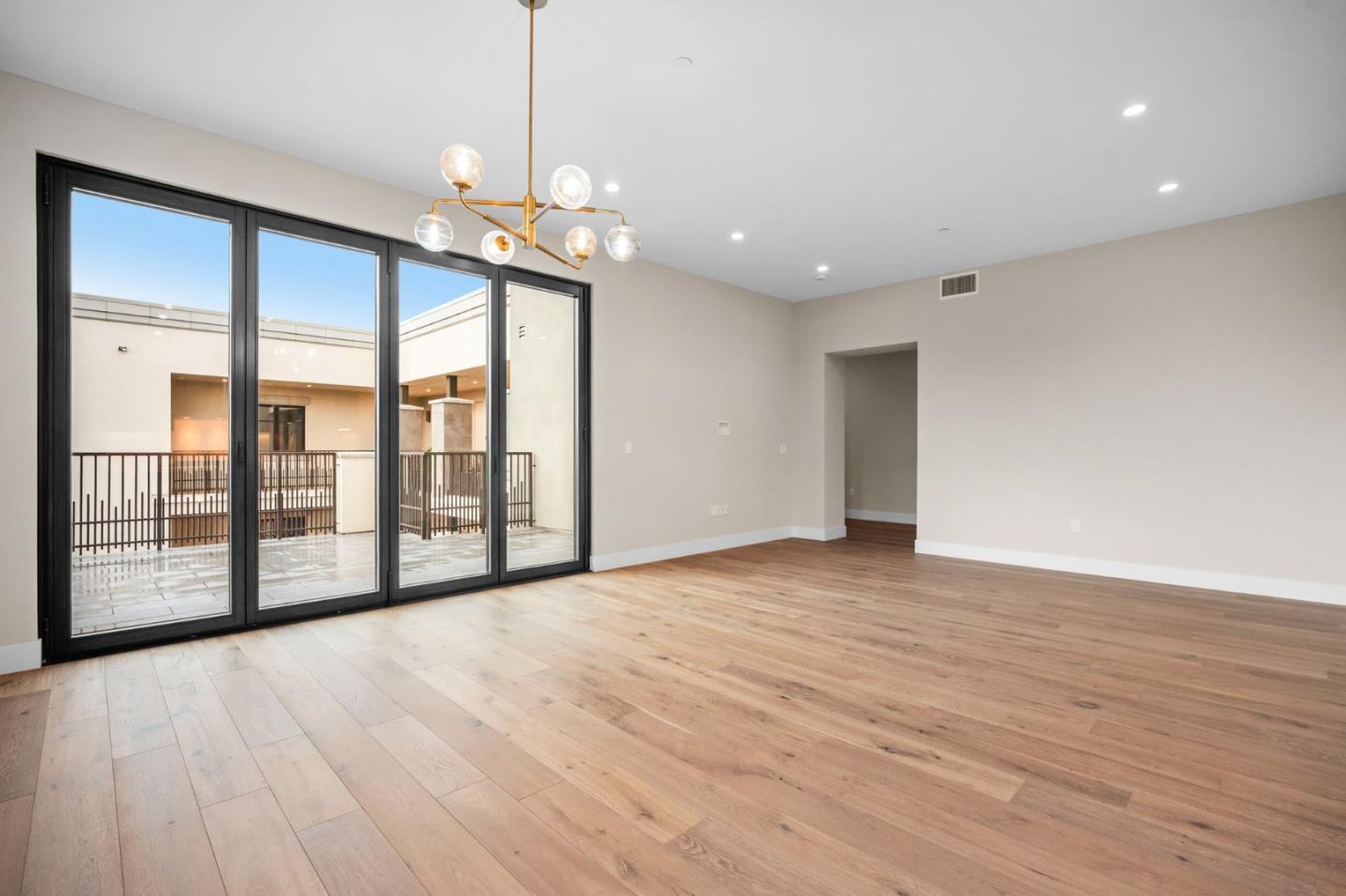 237 Hope Street Mountain View, CA 94041 - Photo 10 of 38