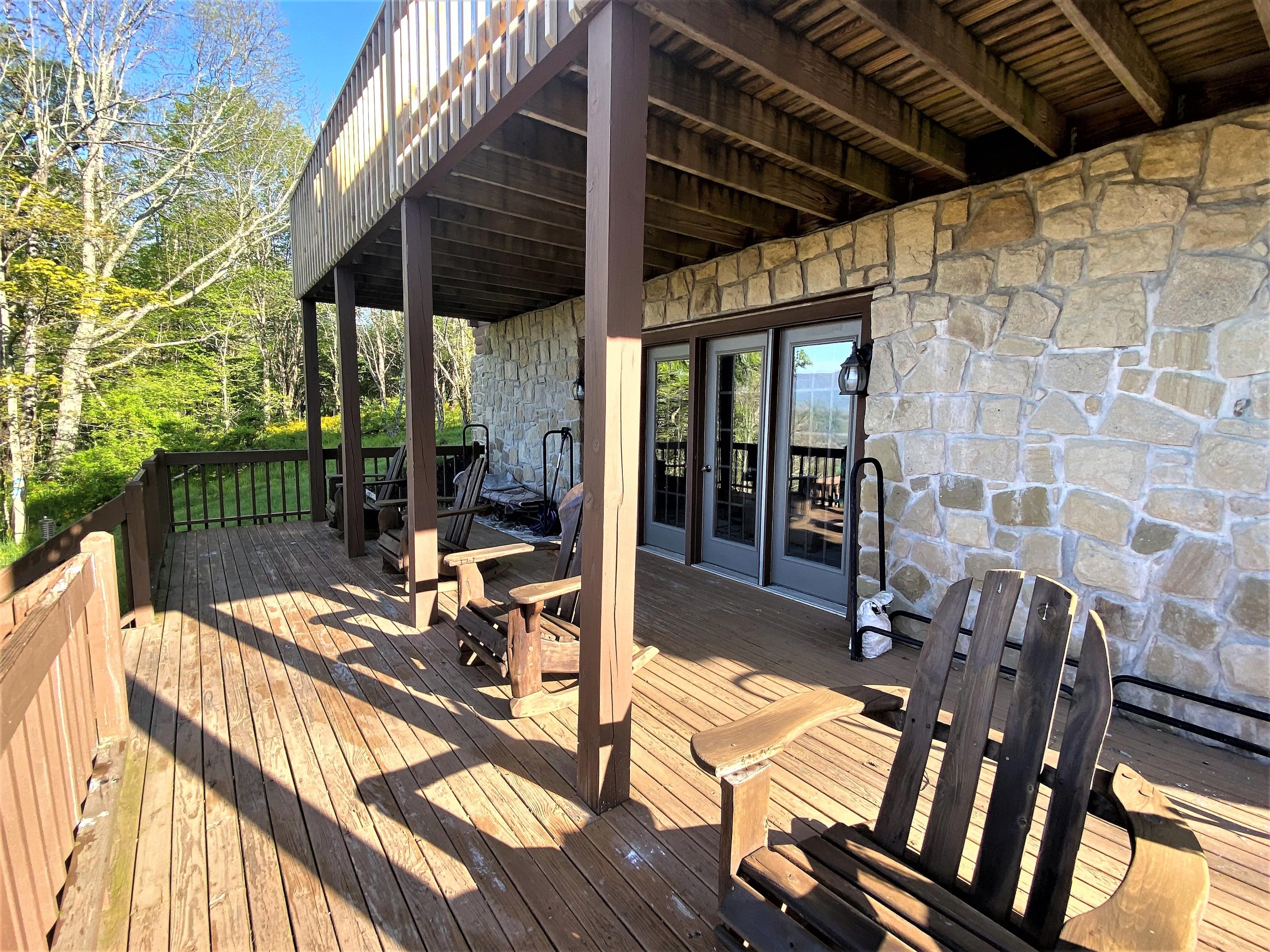 1801 Hawthorne Valley Road Slatyfork, WV 26291 - Photo 6 of 49 Gallery Image 6