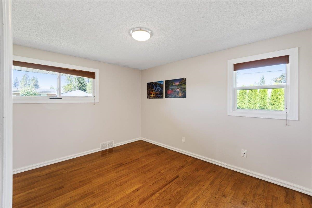 3018 West Decatur Avenue Spokane, WA 99205 - Photo 12 of 28 Gallery Image 12