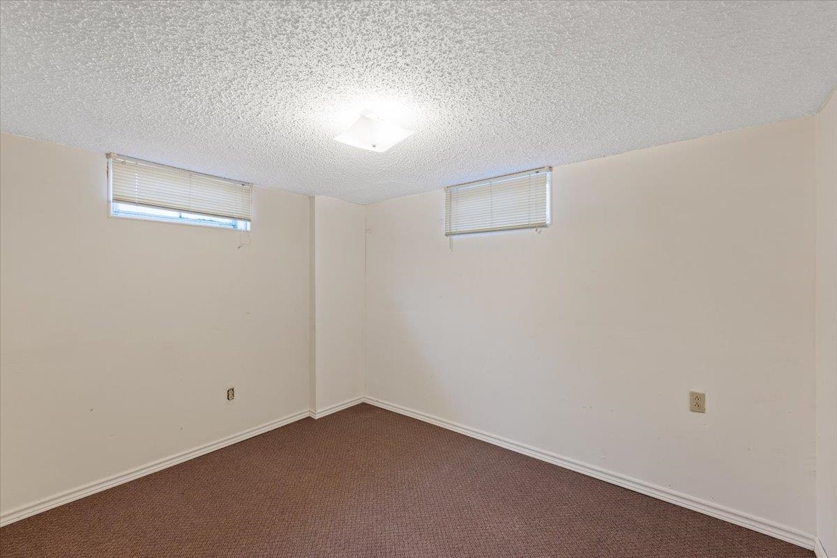 3018 West Decatur Avenue Spokane, WA 99205 - Photo 17 of 28 Gallery Image 17