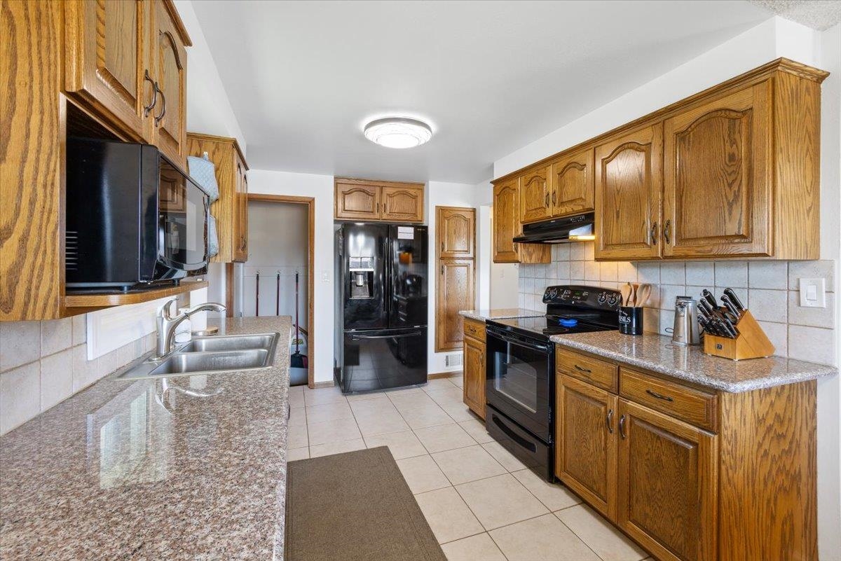 3018 West Decatur Avenue Spokane, WA 99205 - Photo 7 of 28 Gallery Image 7