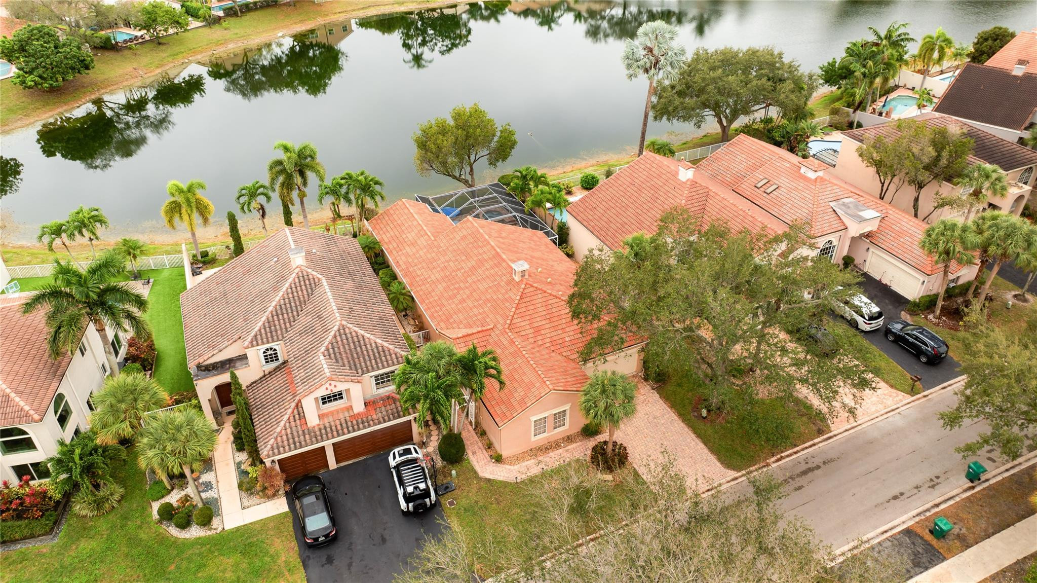 6660 Northwest 75th Place Parkland, FL 33067 - Photo 4 of 82 Photo 2