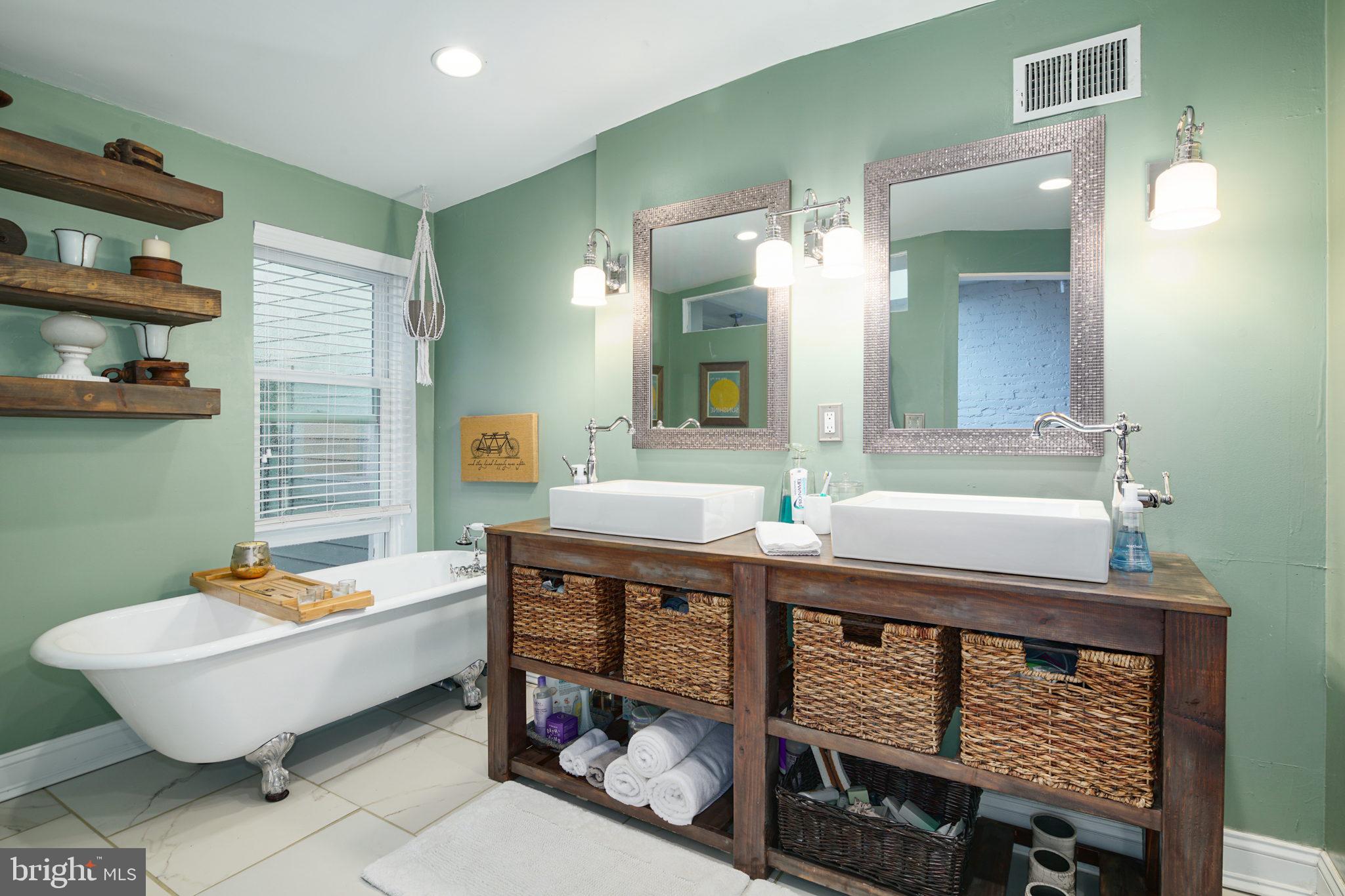 2226 St Albans Street Philadelphia, PA 19146 - Photo 14 of 21