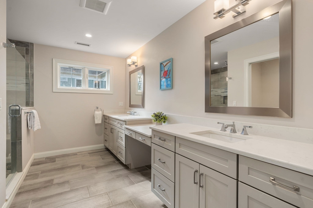 11 Crown Ridge Road Wellesley, MA 02482 - Photo 17 of 35