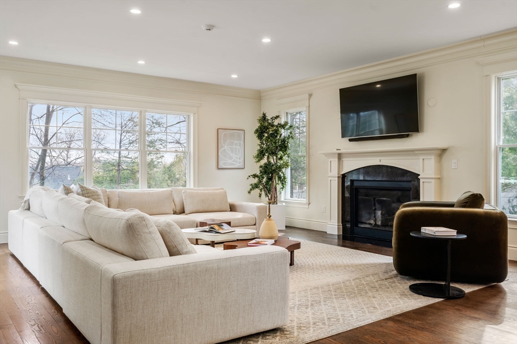 11 Crown Ridge Road Wellesley, MA 02482 - Photo 6 of 35