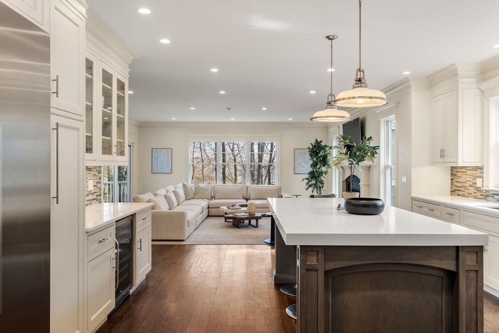 11 Crown Ridge Road Wellesley, MA 02482 - Photo 9 of 35