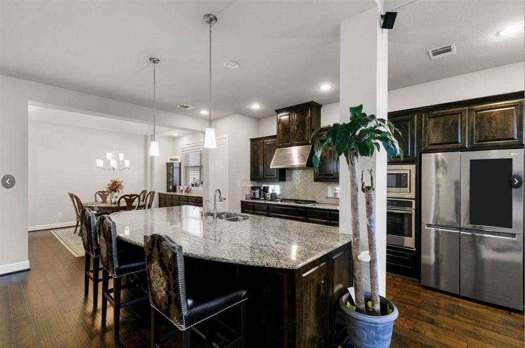 7940 Southfork Bend Irving, TX 75063 - Photo 8 of 30