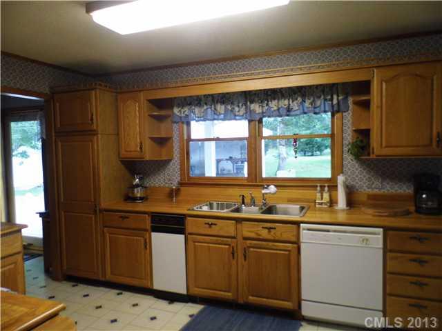 10375 Bethel Church Road Midland, NC 28107 - Photo 6 of 15 Gallery Image 6