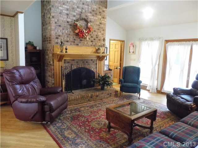 10375 Bethel Church Road Midland, NC 28107 - Photo 7 of 15 Gallery Image 7