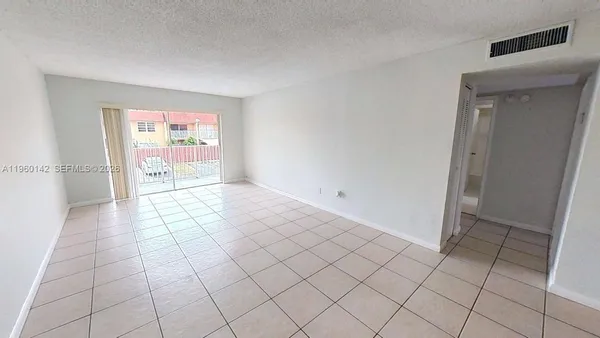 $2,150 | 9970 Southwest 88th Street, Unit 9149, Miami, FL 33176