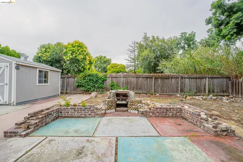 $475,000 | 2465 Mountain View Drive, Concord, CA 94520