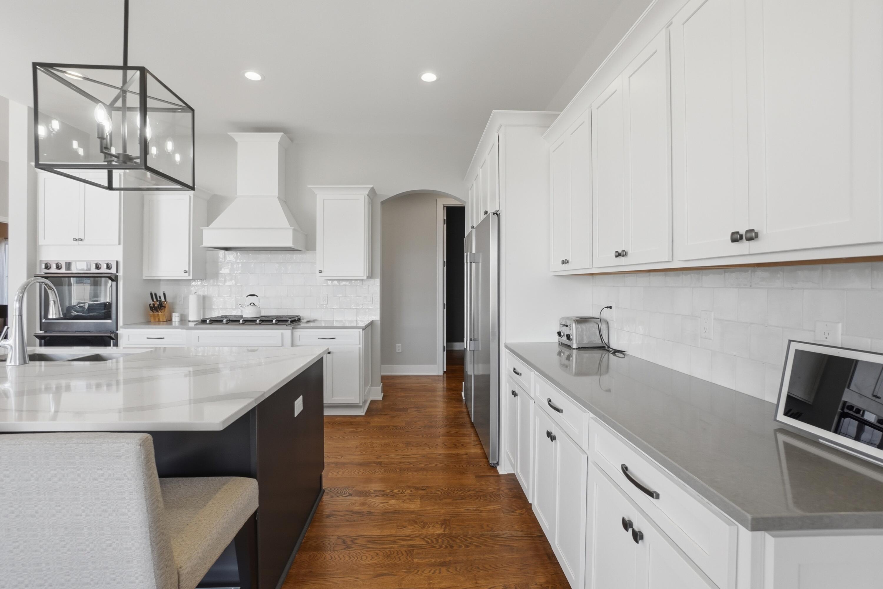 3082 Monona Court Summit, WI 53066 - Photo 12 of 42 Kitchen