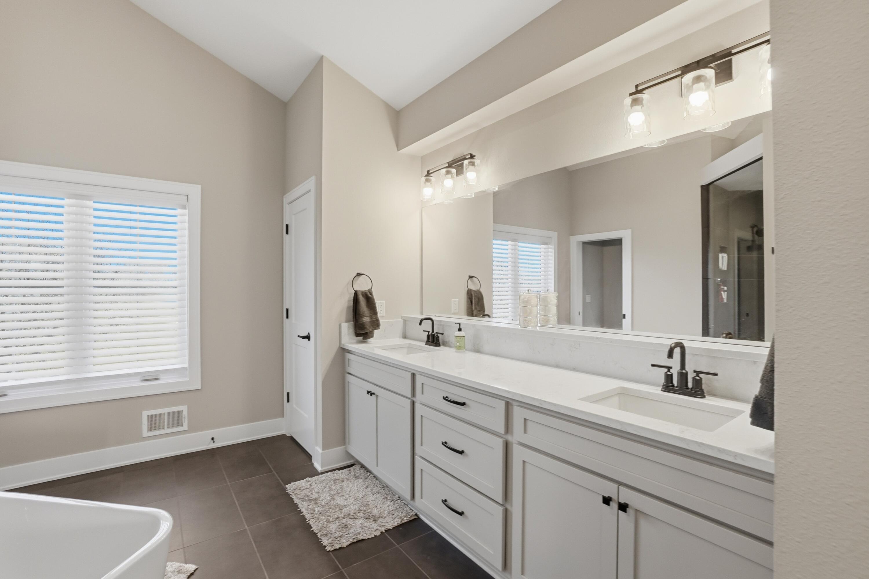 3082 Monona Court Summit, WI 53066 - Photo 20 of 42 Primary Bath