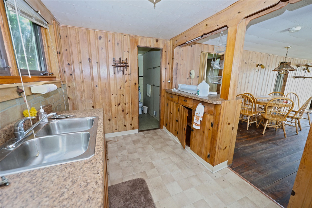 31050 Curran Beach Road Dowagiac, MI 49047 - Photo 19 of 37