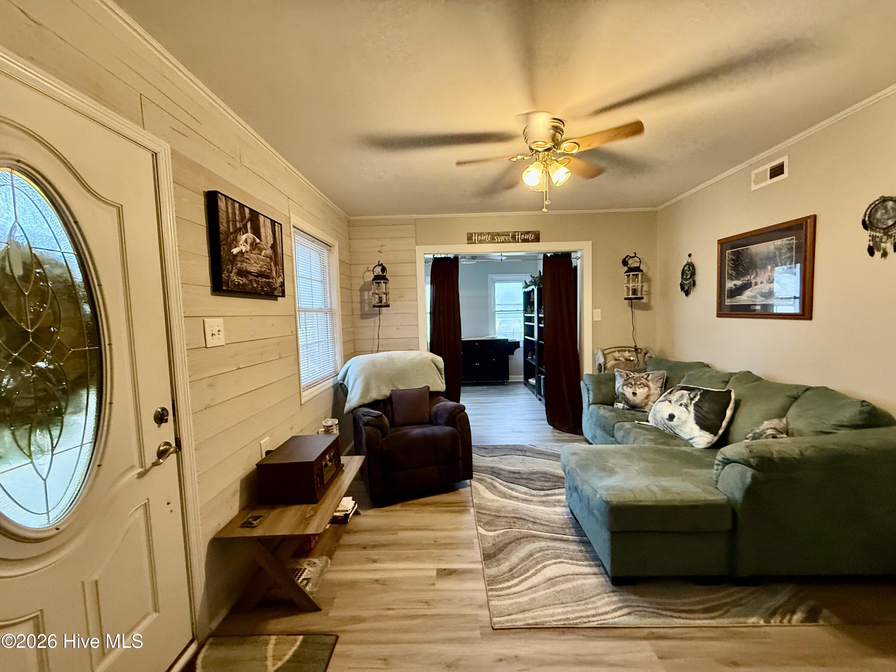 454 Beech Bay Road Roper, NC 27970 - Photo 23 of 44 1st floor entry & living room