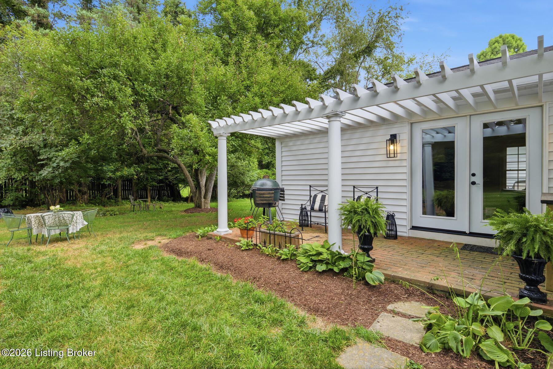 12609 Crest Arm Road Anchorage, KY 40223 - Photo 43 of 56 photo_online_043