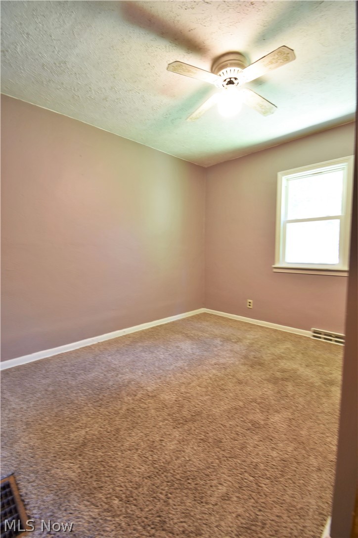 3422 Bell Wick Road Hubbard, OH 44425 - Photo 25 of 31 Gallery Image 25