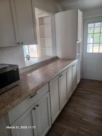 $2,450 | 6746 North 14th Street, Phoenix, AZ 85014